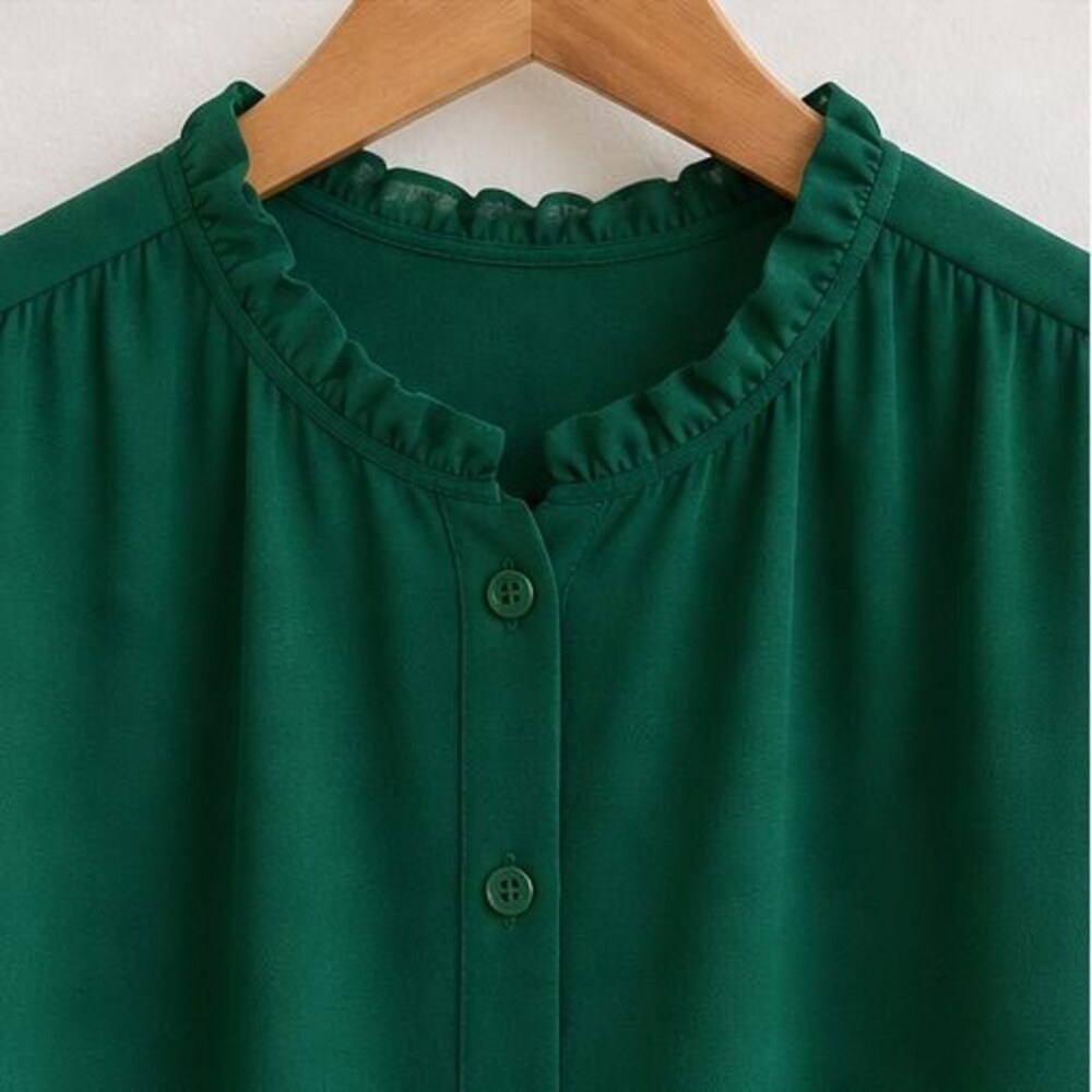 Emerald Ruffle Collar Blouse - Picture 4 of 6